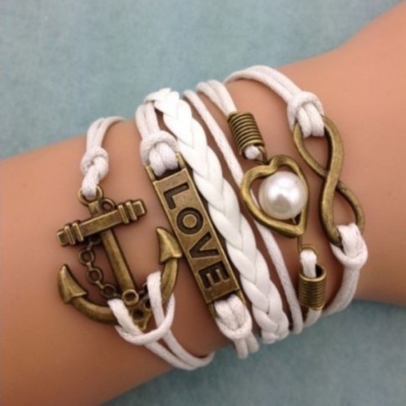 Jewelry - 🔘5For 25$Charm Bracelet